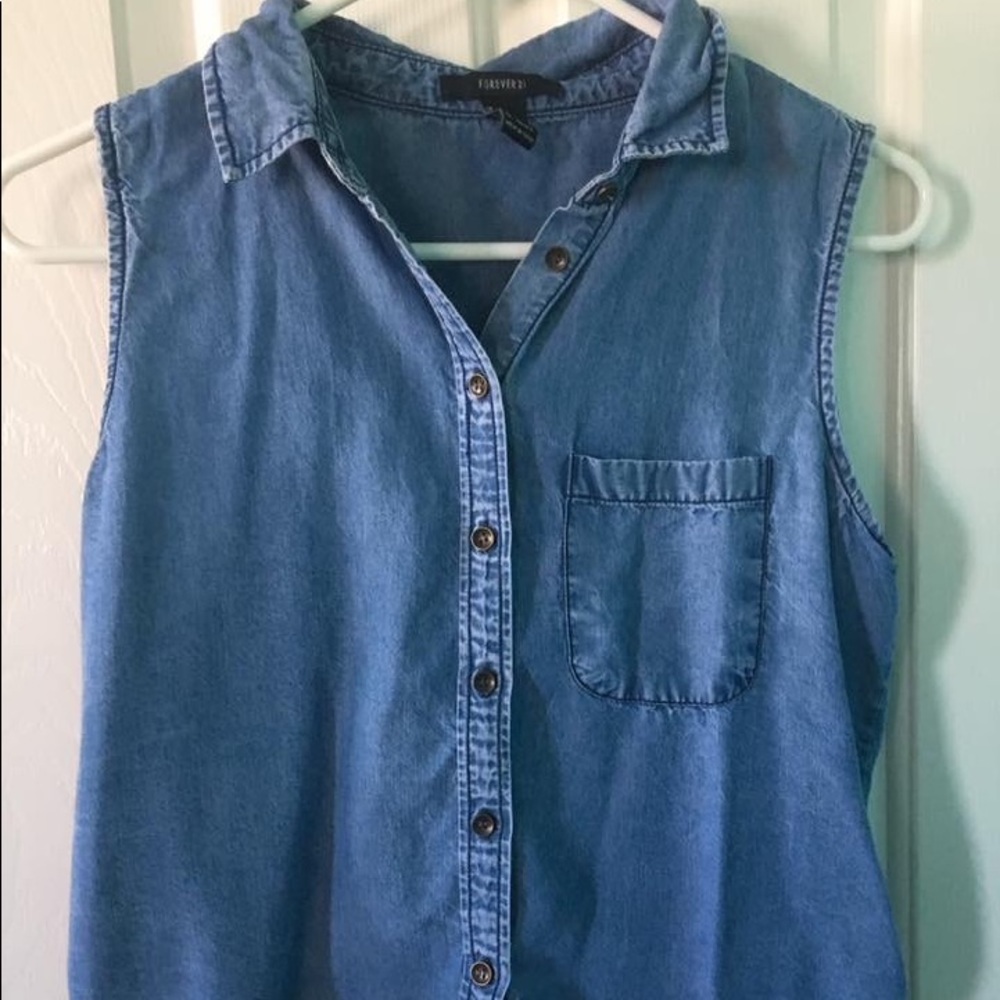 🌞 4/$10 Denim button up